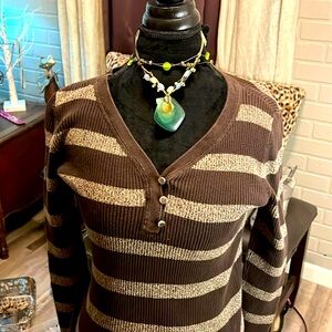 Liz Claiborne Long Sleeve V Neck